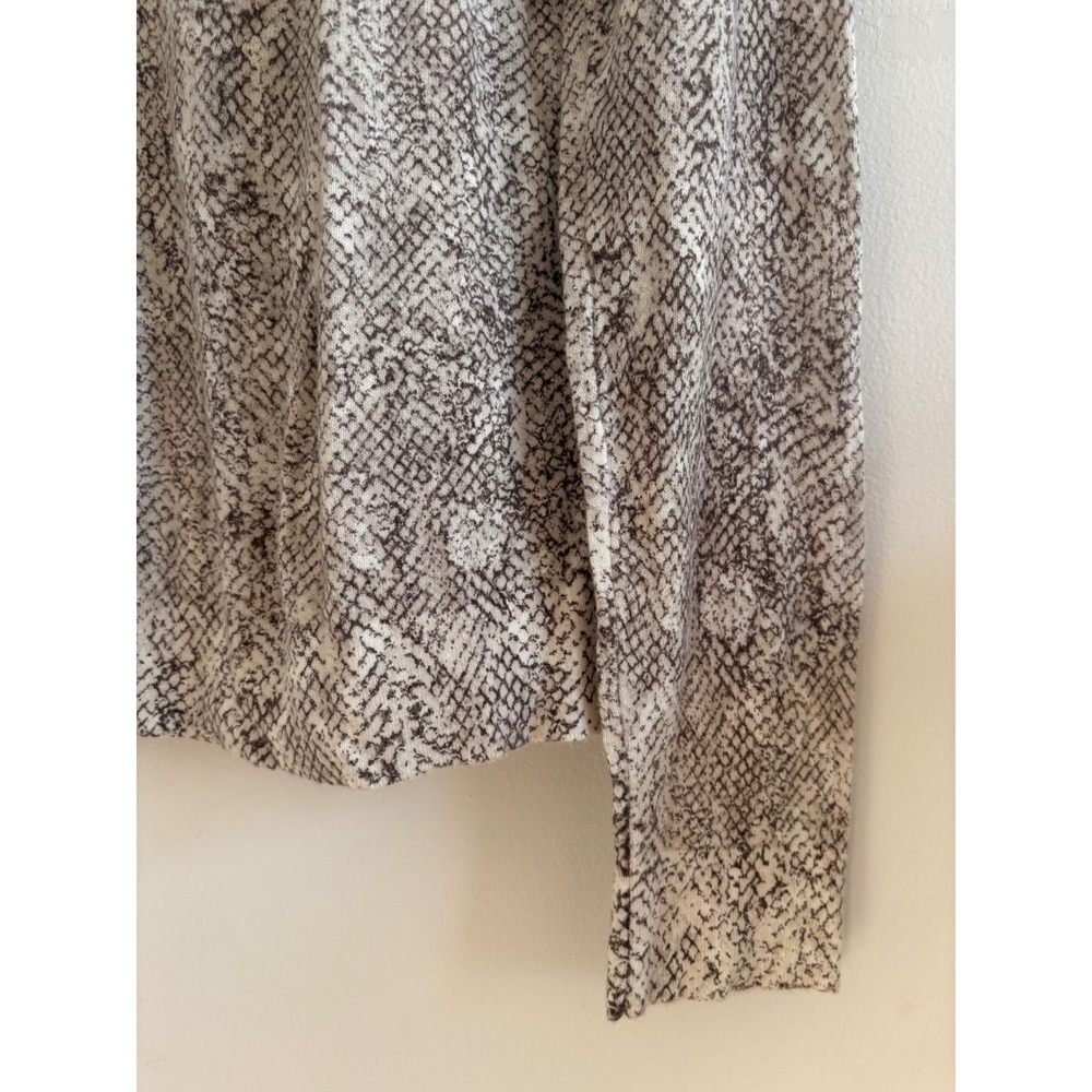 Ann Taylor Factory Women Medium Cardigan Snakeskin Print Neutral Taupe Sweater - Picture 7 of 7